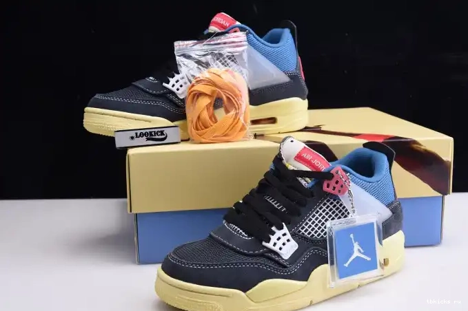 Rep TB 4 UNION JORDAN DC9533-001 RETRO AIR OFF NOIR 0605